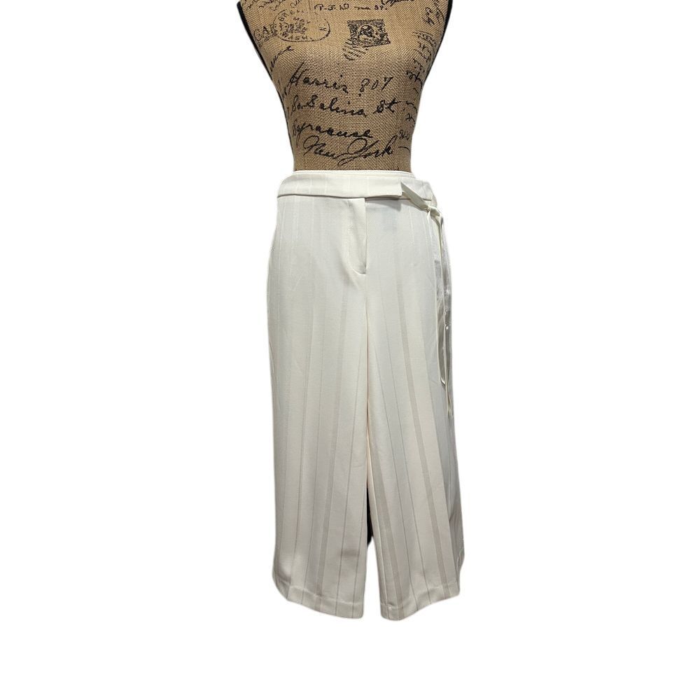 New York & Co Feminine Cream Wide-Leg Capri Pants with Sash Belt Size Medium Y2K
